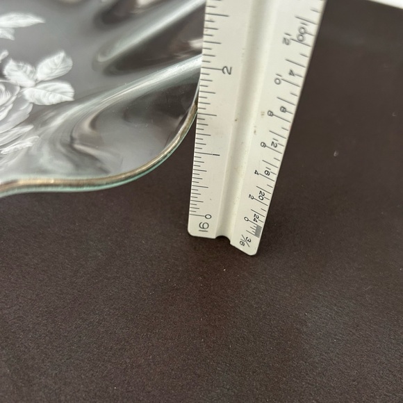 🎉HOST PICK🎉Vintage Viking Glass Platter with Silver Overlay Serving Plate - Picture 9 of 9